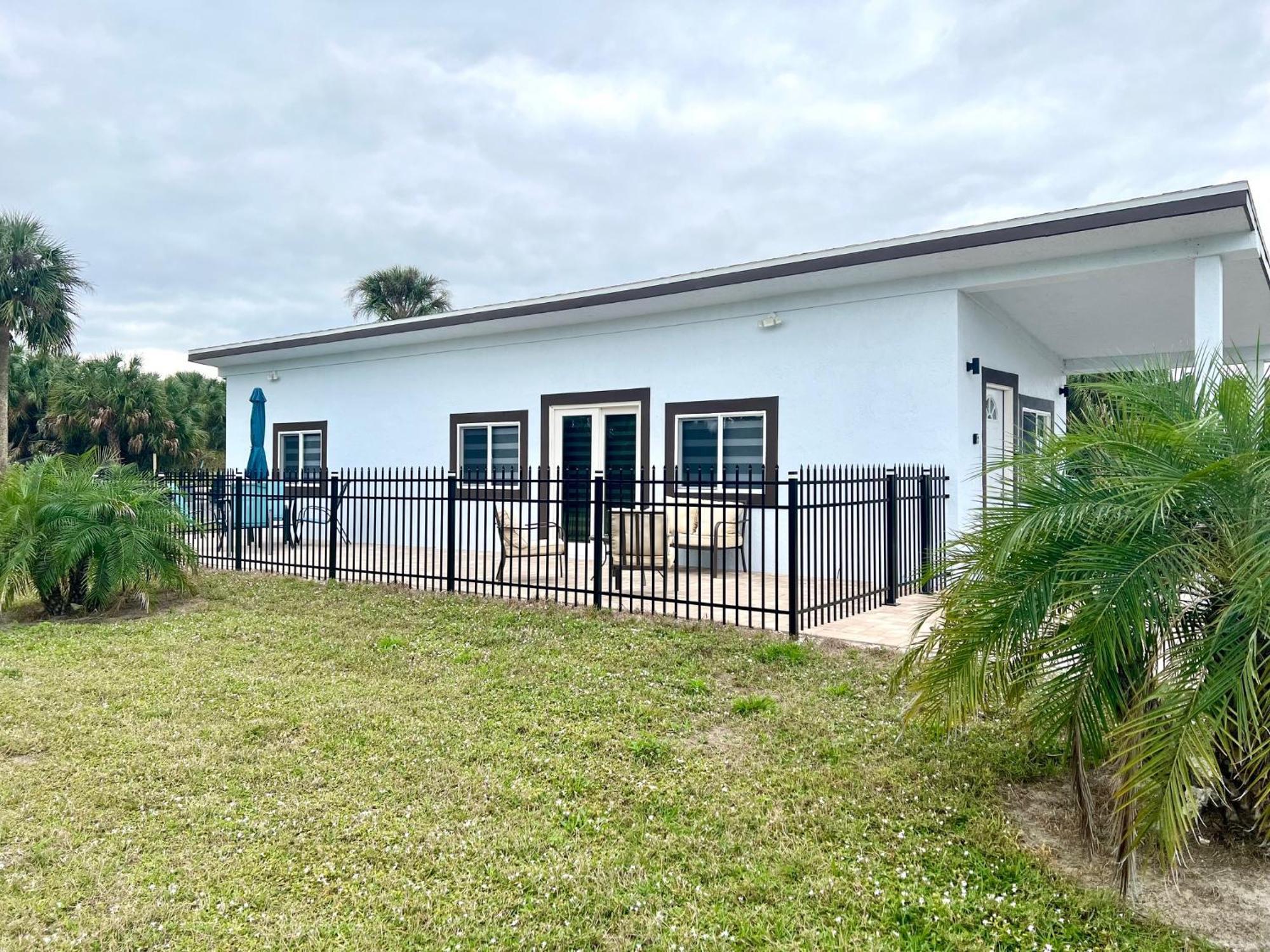 Naples Charming Cottage Orangetree Exterior photo
